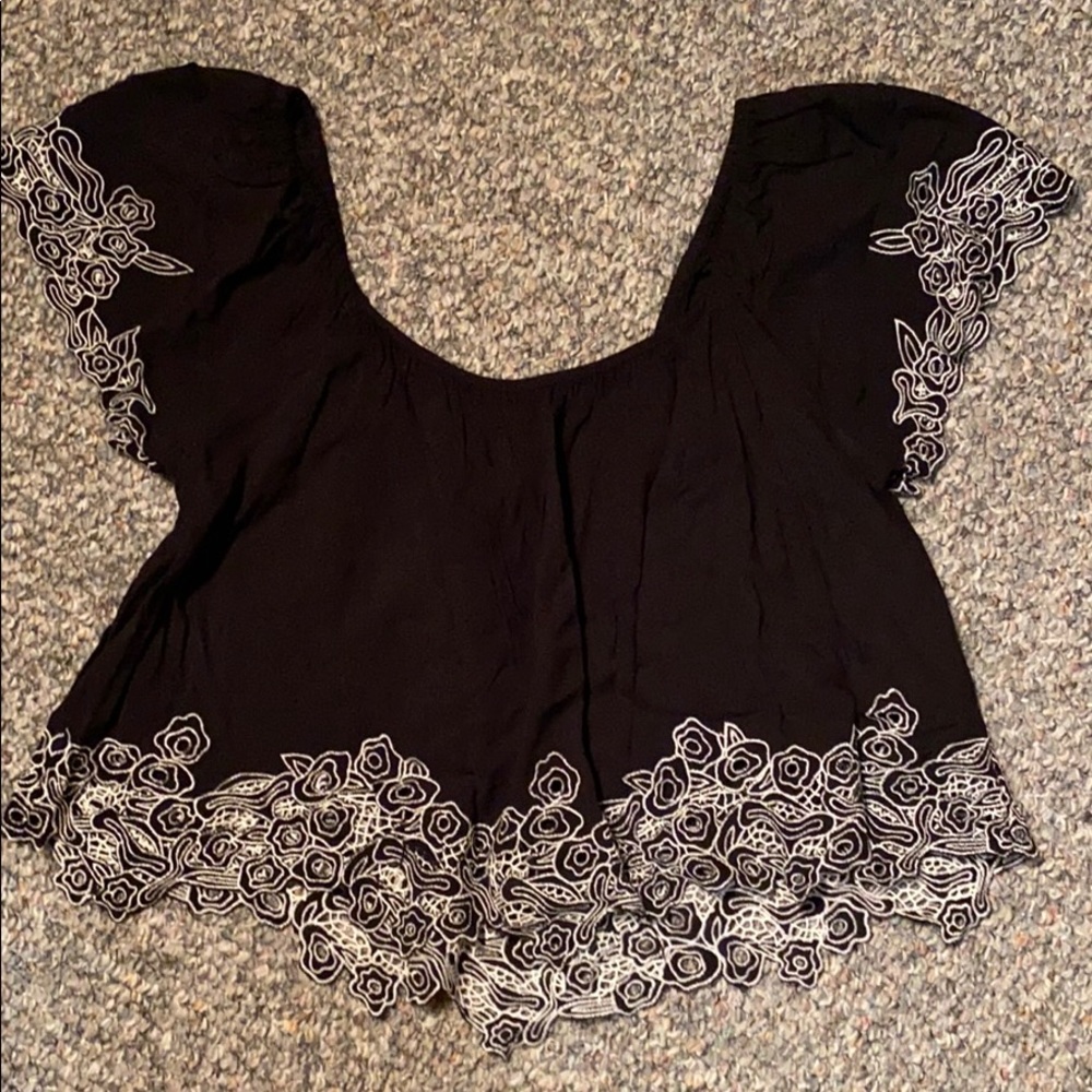 Forever 21 crop shirt